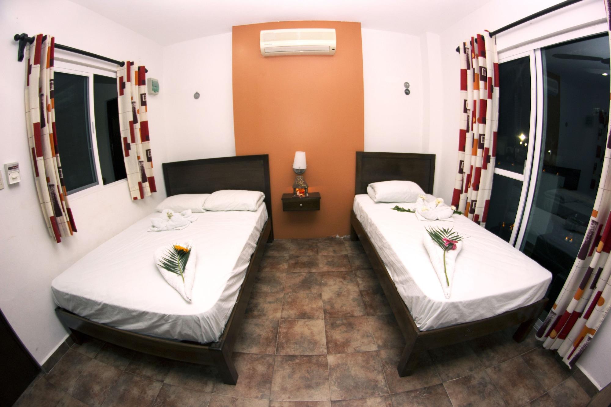 Hotel Tabasco Rio Río Lagartos エクステリア 写真