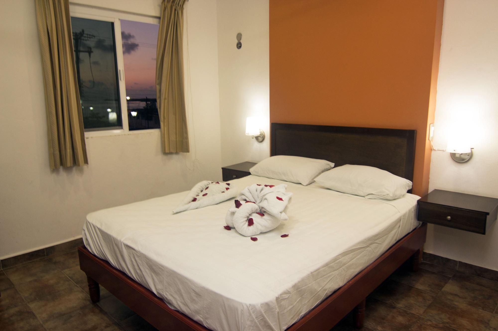 Hotel Tabasco Rio Río Lagartos エクステリア 写真